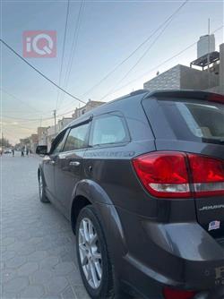 دودج جورني